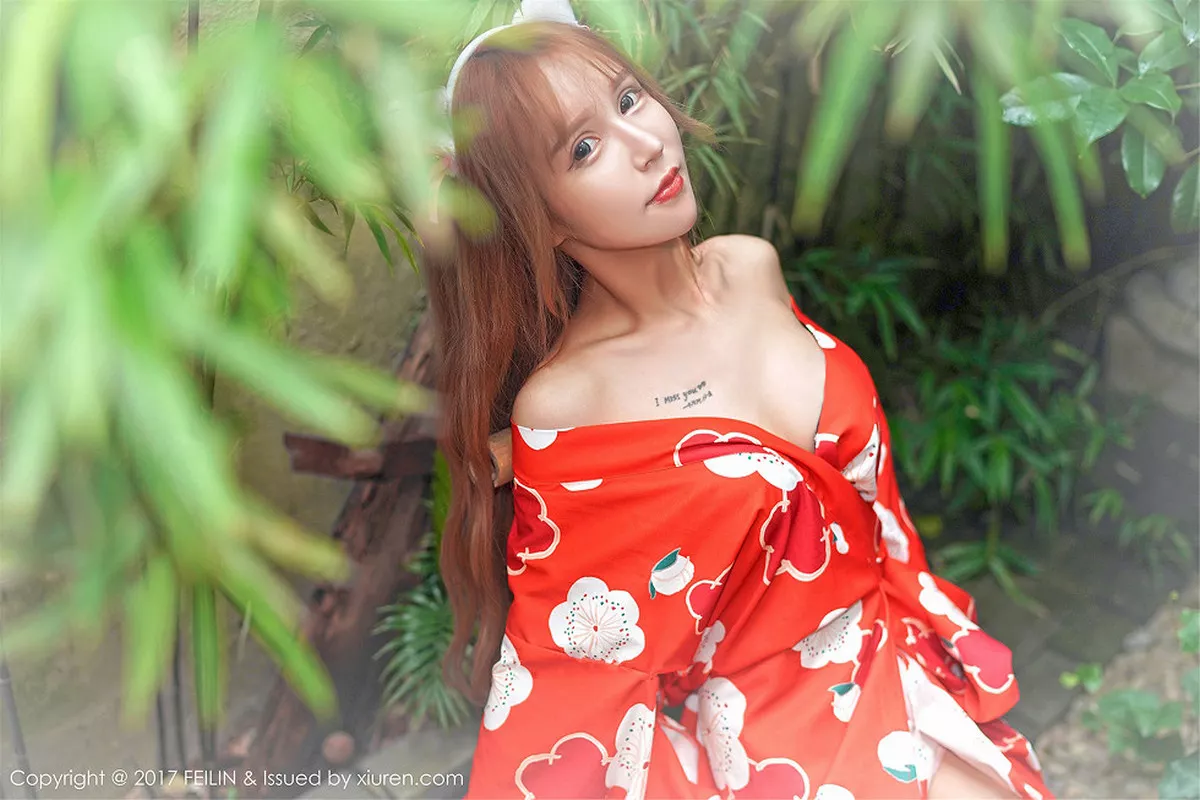 秀人集.com_[FeiLin嗲囡囡]Vol.102_嫩模顾北北红色和服+床上大尺度半裸秀美体诱惑写真21P