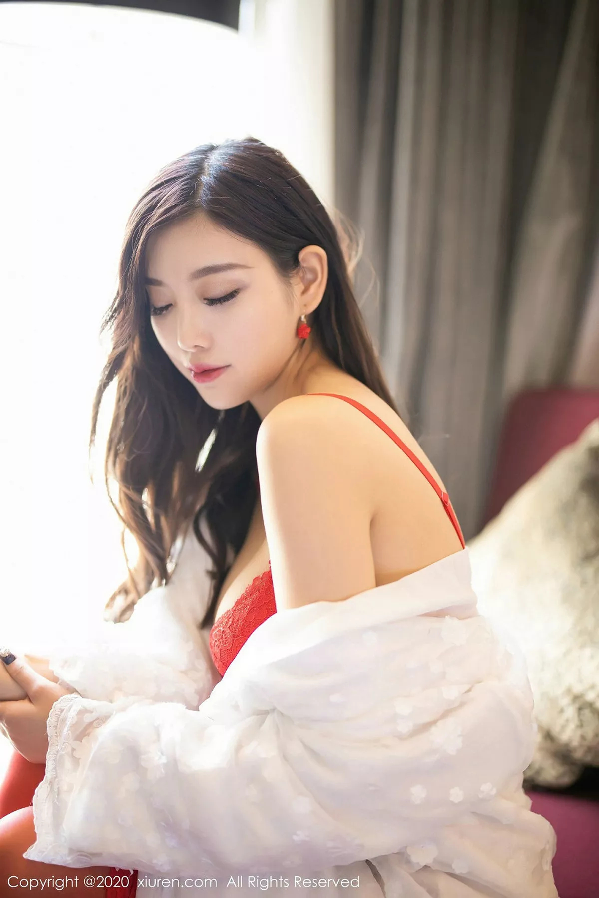 秀人集.com_[XiuRen秀人网]No.1949_女神杨晨晨sugar私房红色内衣配红丝袜秀火辣身材诱惑写真106P