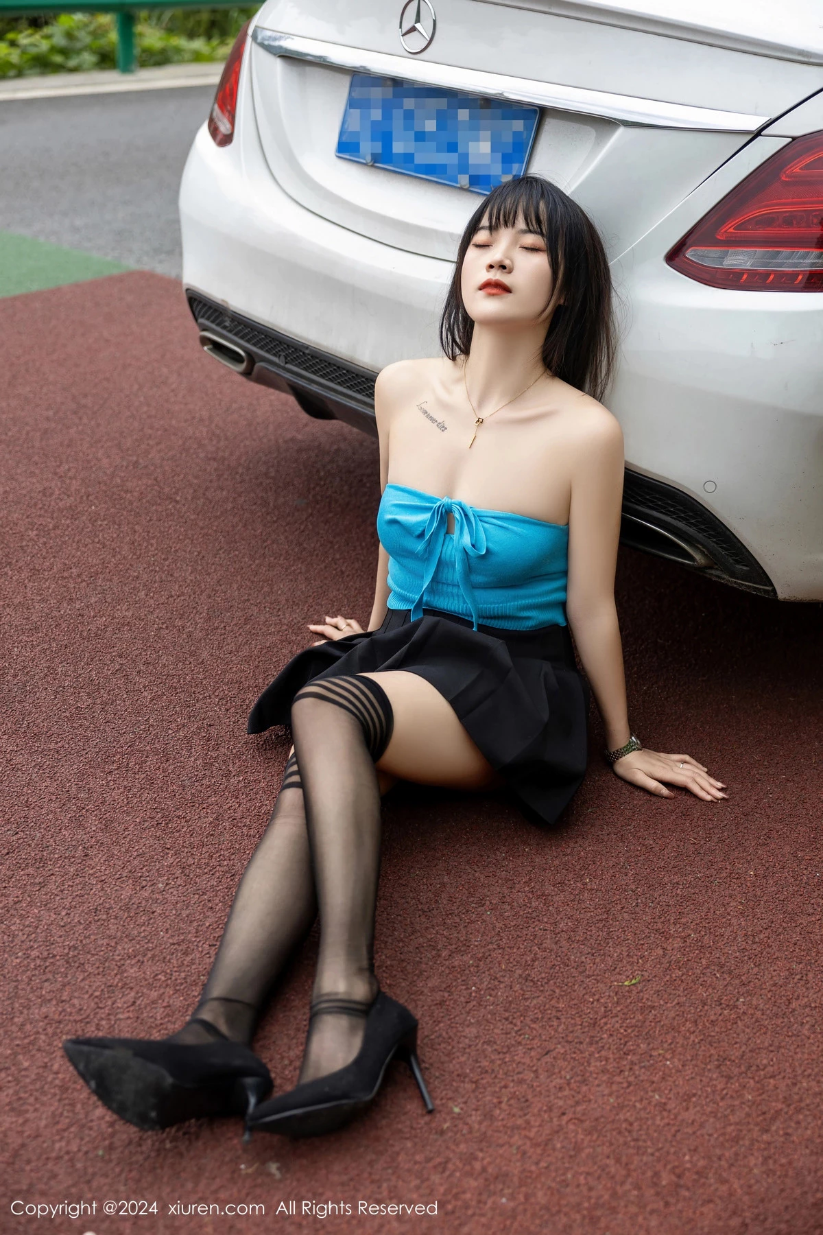 秀人集.com_[XiuRen秀人网]No.8586_模特唐安诺户外性感黑色百褶裙配黑色丝袜秀曼妙身姿迷人写真81P