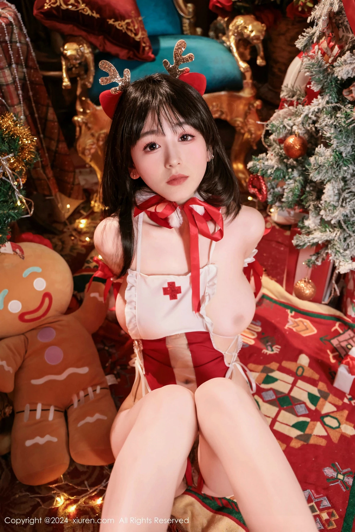 秀人集.com_[XiuRen秀人网]No.9642_模特奶芙乔乔圣诞主题性感红色情趣服饰秀凹凸身材火辣诱惑写真65P