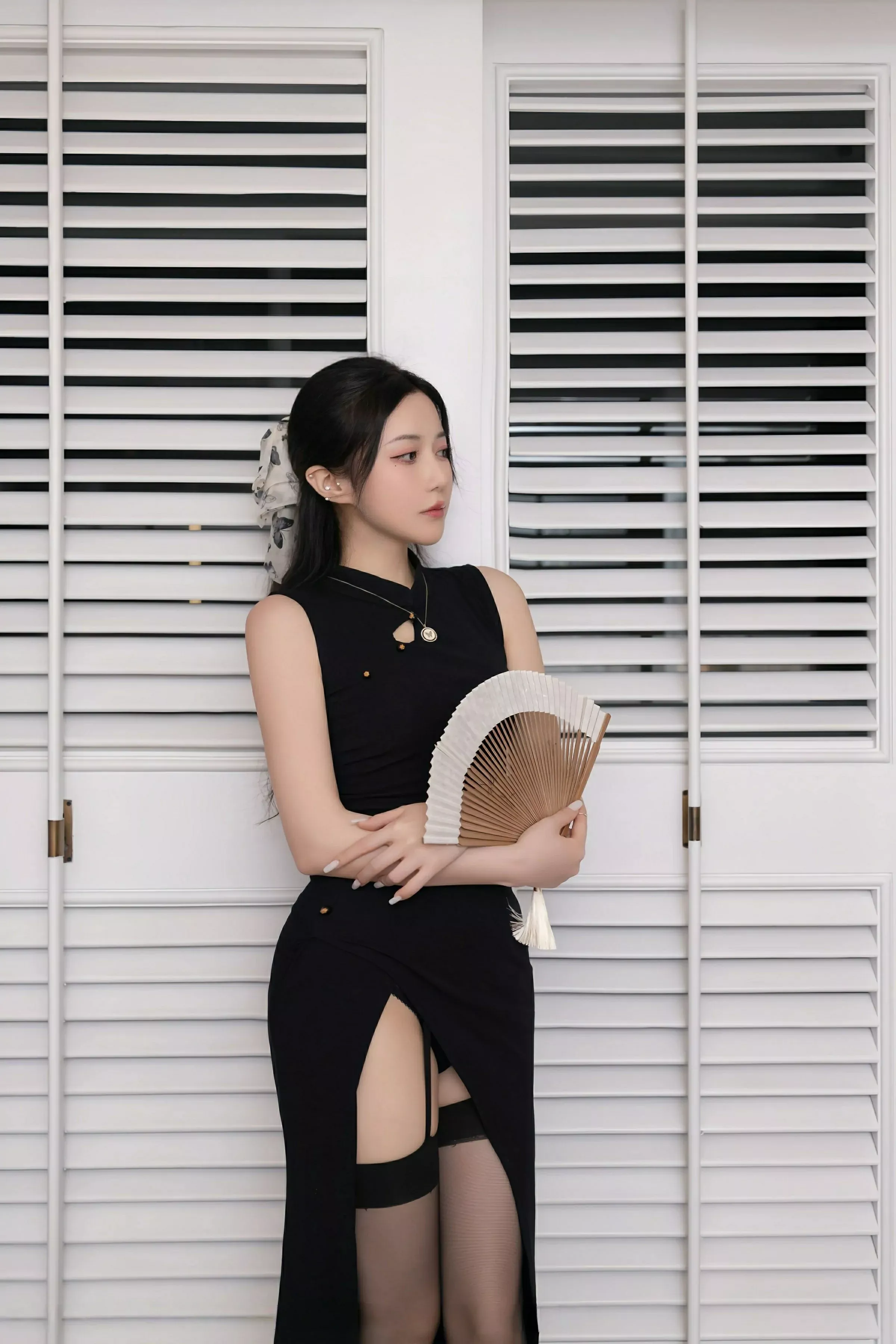 秀人集.com_[XiuRen秀人网]No.10480_模特鱼子酱Fish性感黑色连衣长裙露黑色内衣秀婀娜身段诱惑写真80P