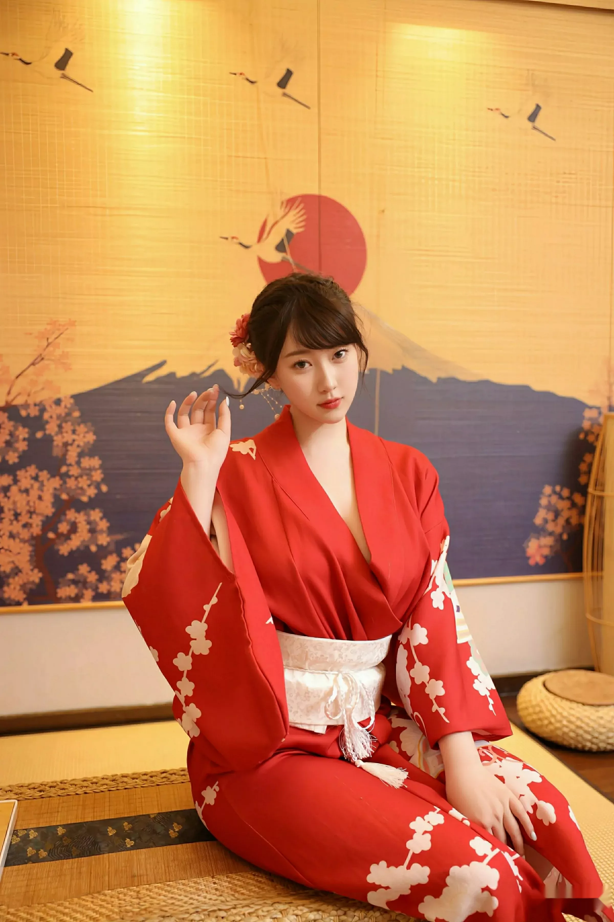 秀人集.com_[XiuRen秀人网]No.10624_模特李沁恩lrene性感日系风红色服饰半脱秀丰腴身材惹火诱惑写真69P