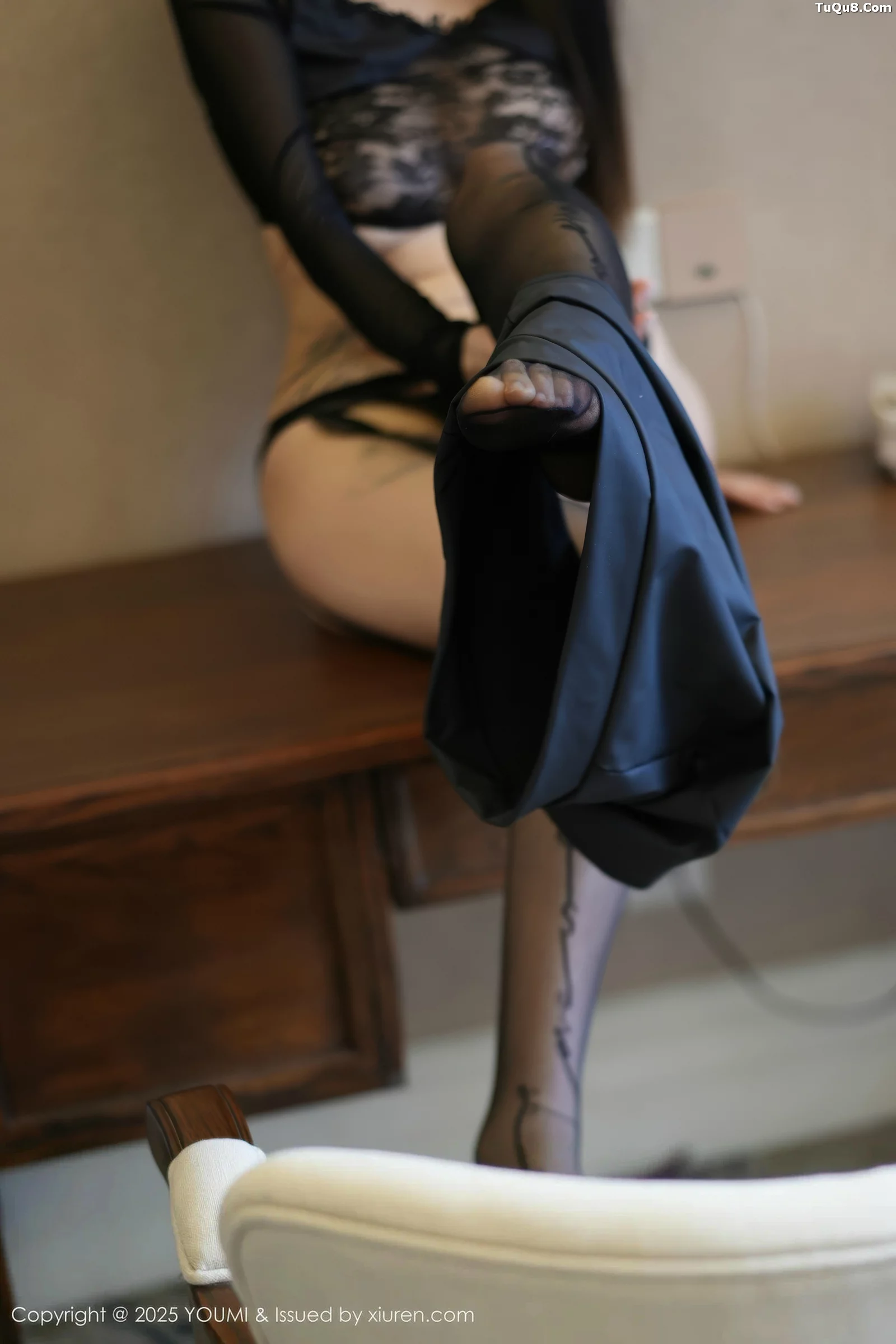 秀人集.com_[YouMi尤蜜荟]Vol.1164_模特凯竹Quinn性感黑色情趣内衣配黑丝吊袜秀丰腴身材诱惑写真62P