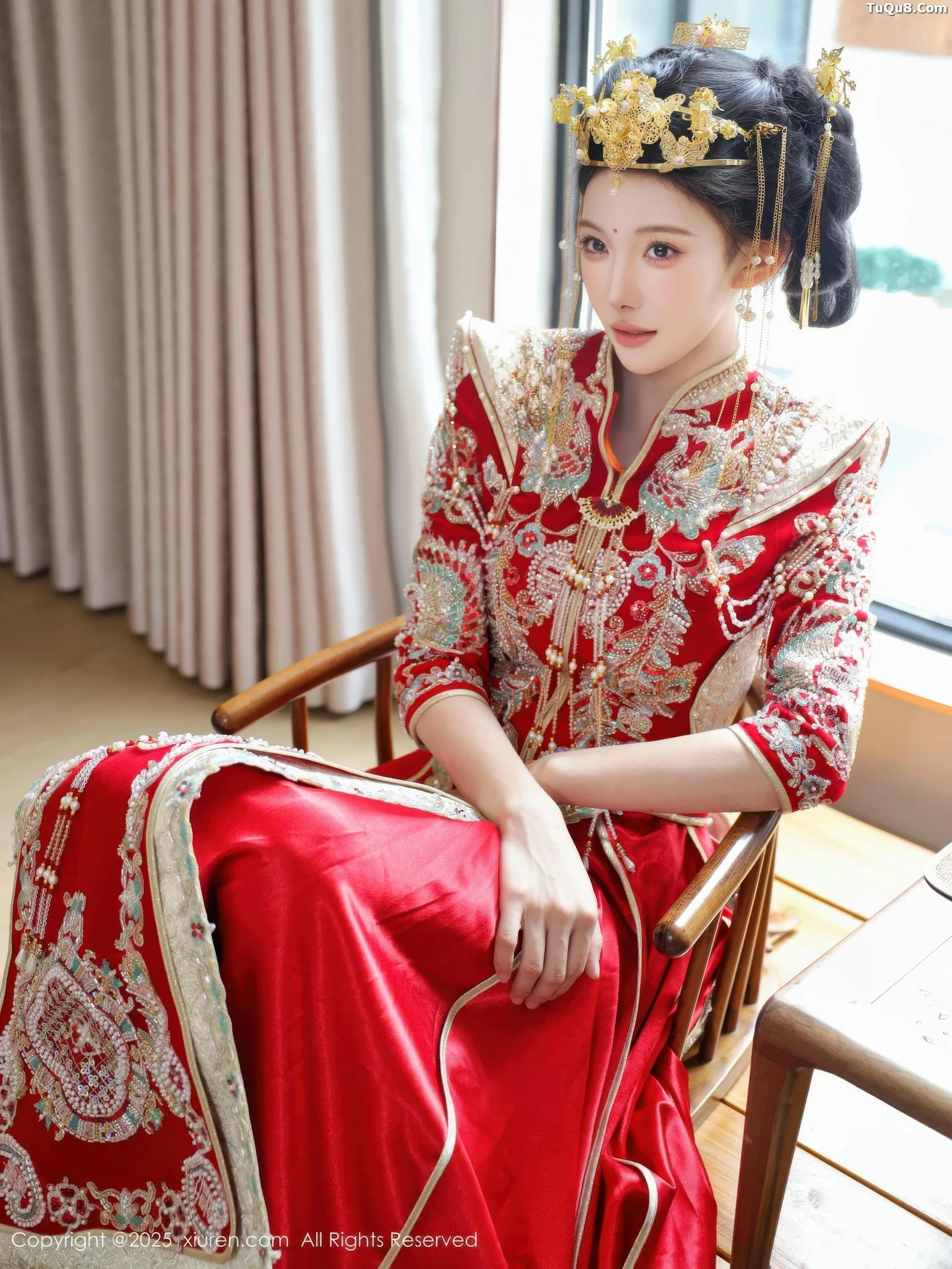 秀人集.com_[XiuRen秀人网]No.10742_模特梨霜儿性感红色新娘服饰配肉色丝袜秀丰腴身材迷人诱惑写真84P