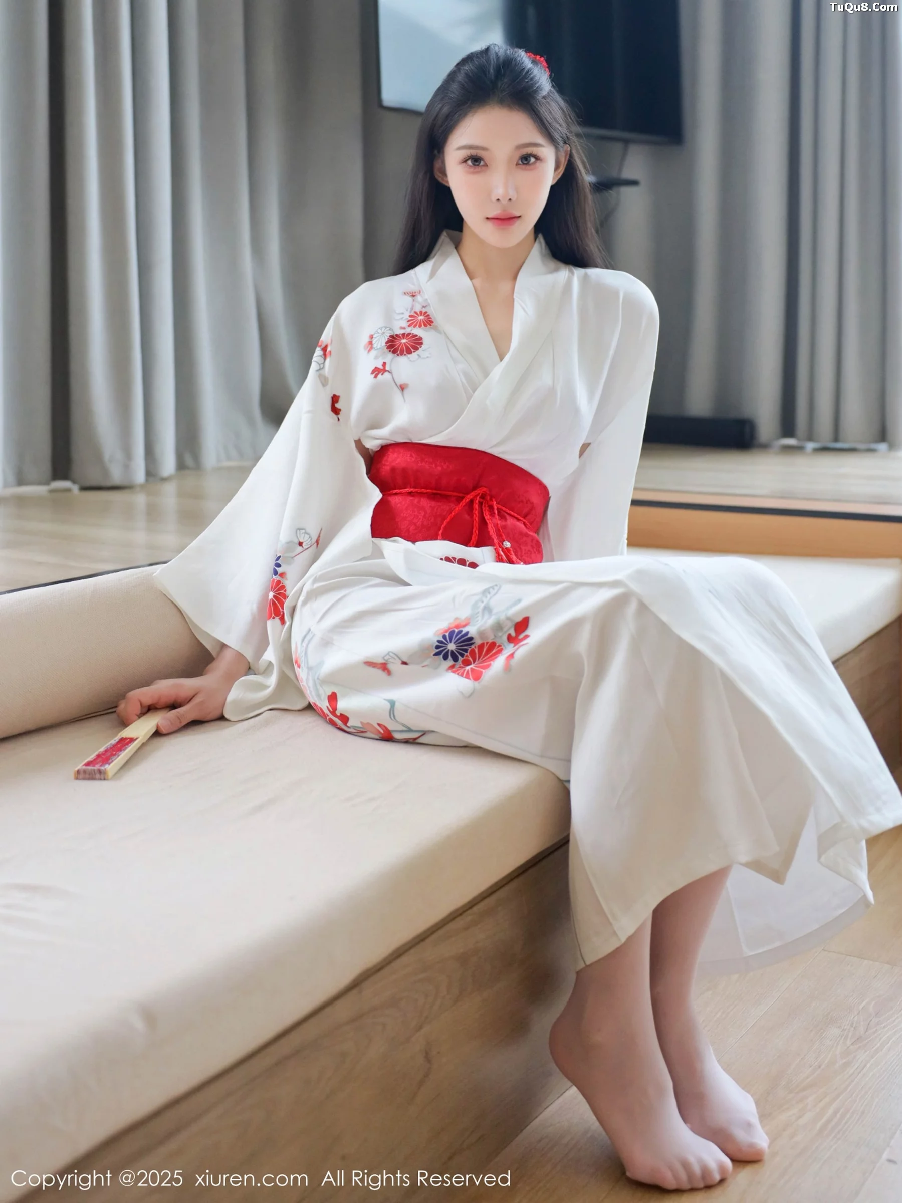 秀人集.com_[XiuRen秀人网]No.10767_模特梨霜儿性感粉色蕾丝内衣配粉色丝袜秀丰腴身材迷人诱惑写真83P