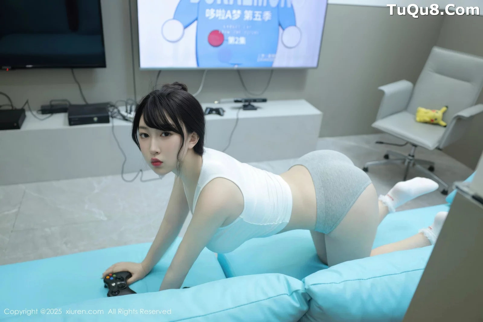 秀人集.com_[XiuRen秀人网]No.10676_模特李沁恩lrene性感白色居家上衣配灰色内衣秀丰腴身材诱惑写真70P