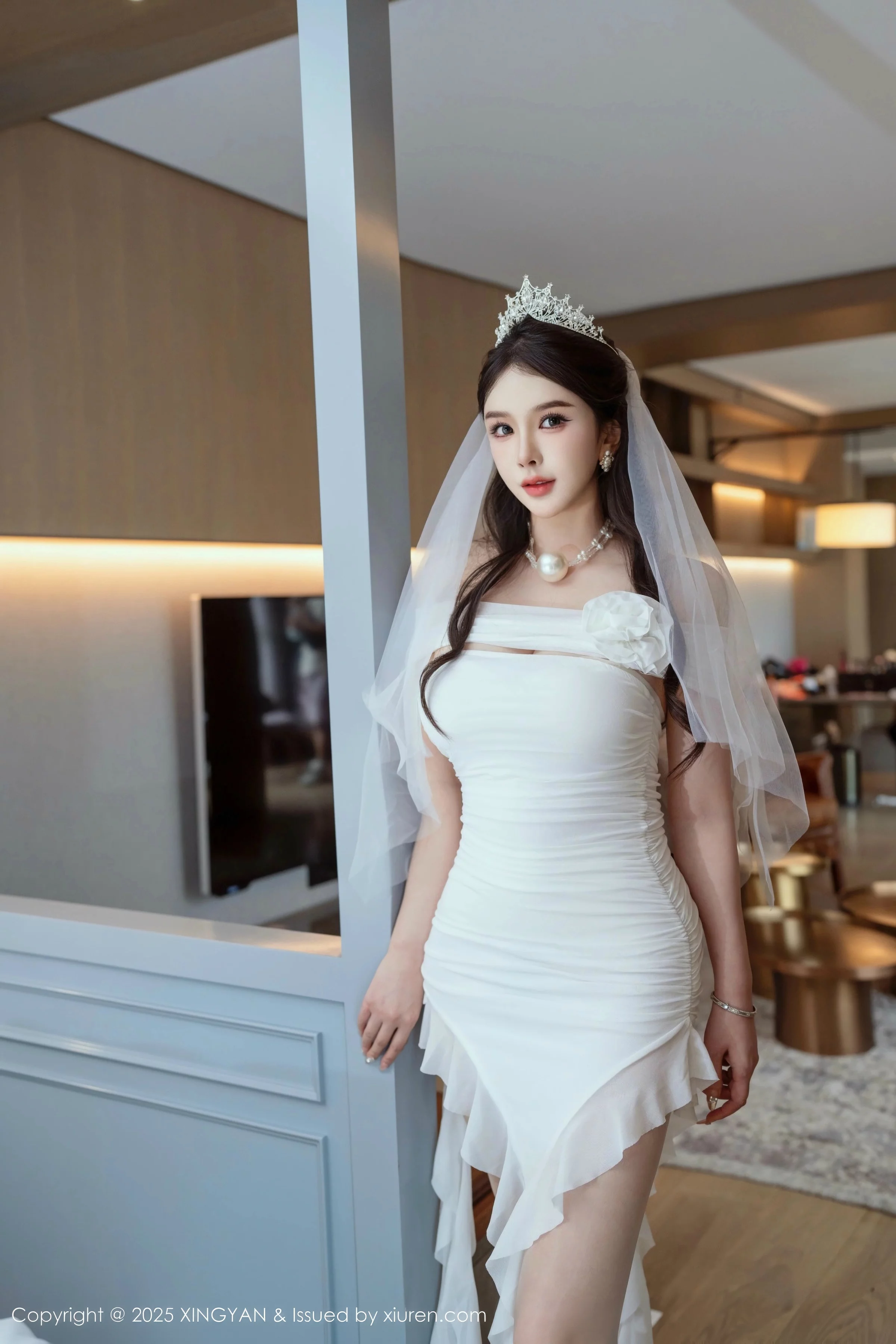 秀人集.com_[XINGYAN星颜社]VOL.388_女神李丽莎私房合集性感白色薄透婚纱服饰秀惹火身材诱惑写真61P