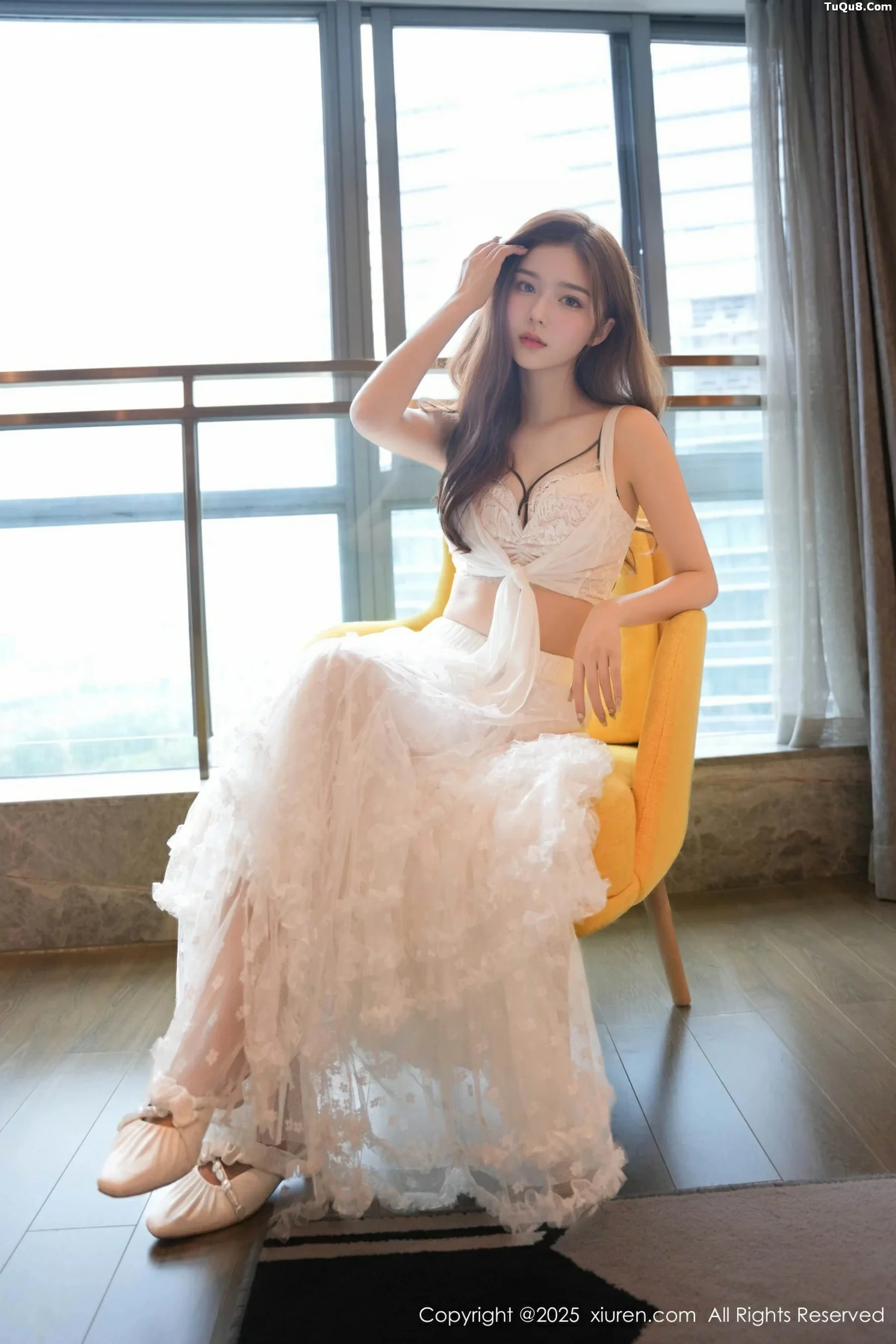 秀人集.com_[XiuRen秀人网]No.10791_模特拍黄瓜girl性感白色连衣裙露白色内衣秀曼妙身材诱惑写真74P