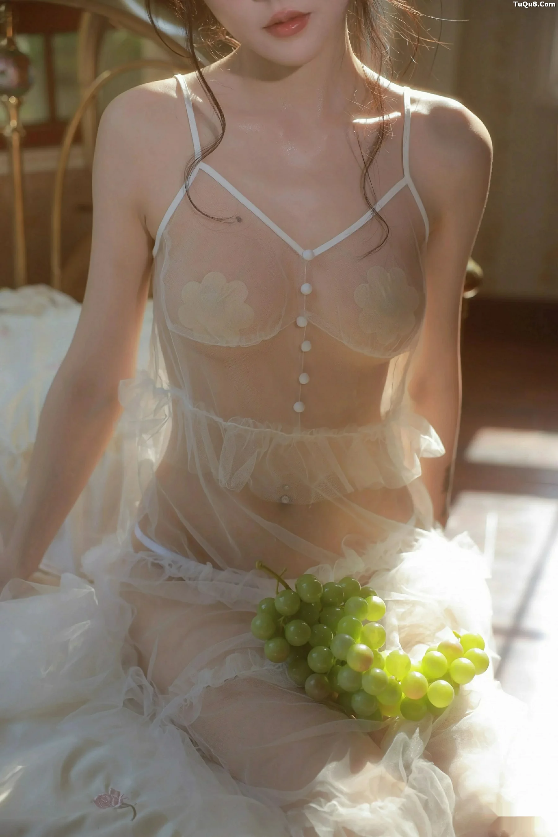 秀人集.com_[XiuRen秀人网]No.10799_模特佘贝拉Bella性感连衣长裙露白色情趣内衣秀完美身材诱惑写真73P