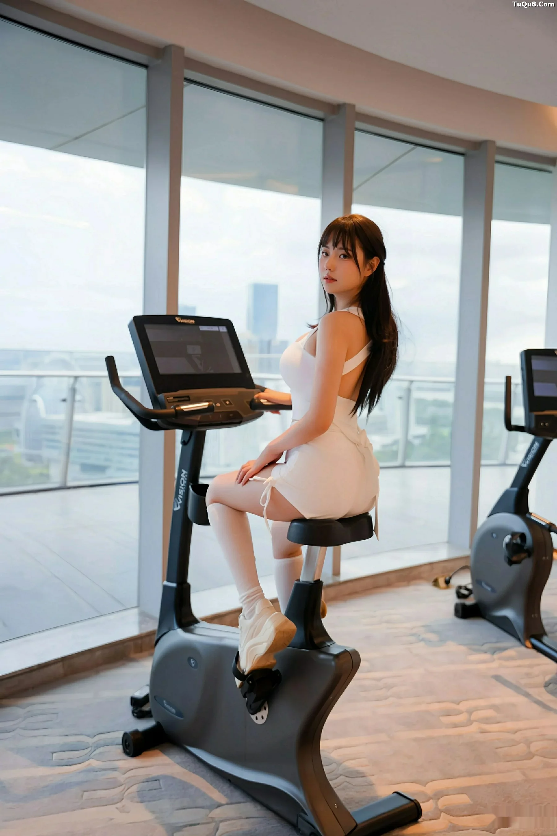 秀人集.com_[XiuRen秀人网]No.10808_模特软情健身房场景性感白色运动服配白丝袜秀曼妙身姿诱惑写真81P