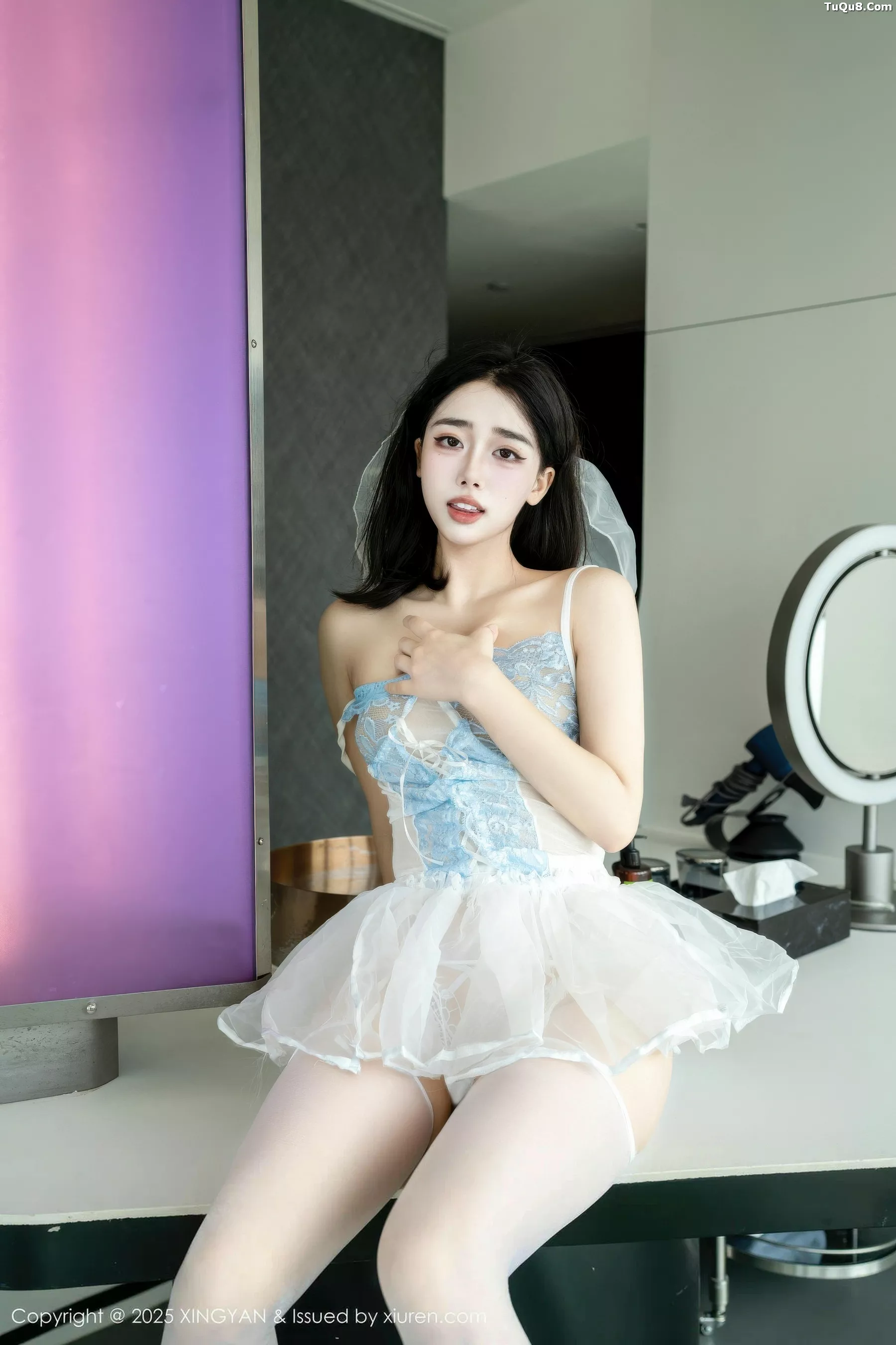 秀人集.com_[XINGYAN星颜社]VOL.410_模特阮福福性感蓝色连衣短裙配白丝吊袜秀完美身材诱惑写真64P
