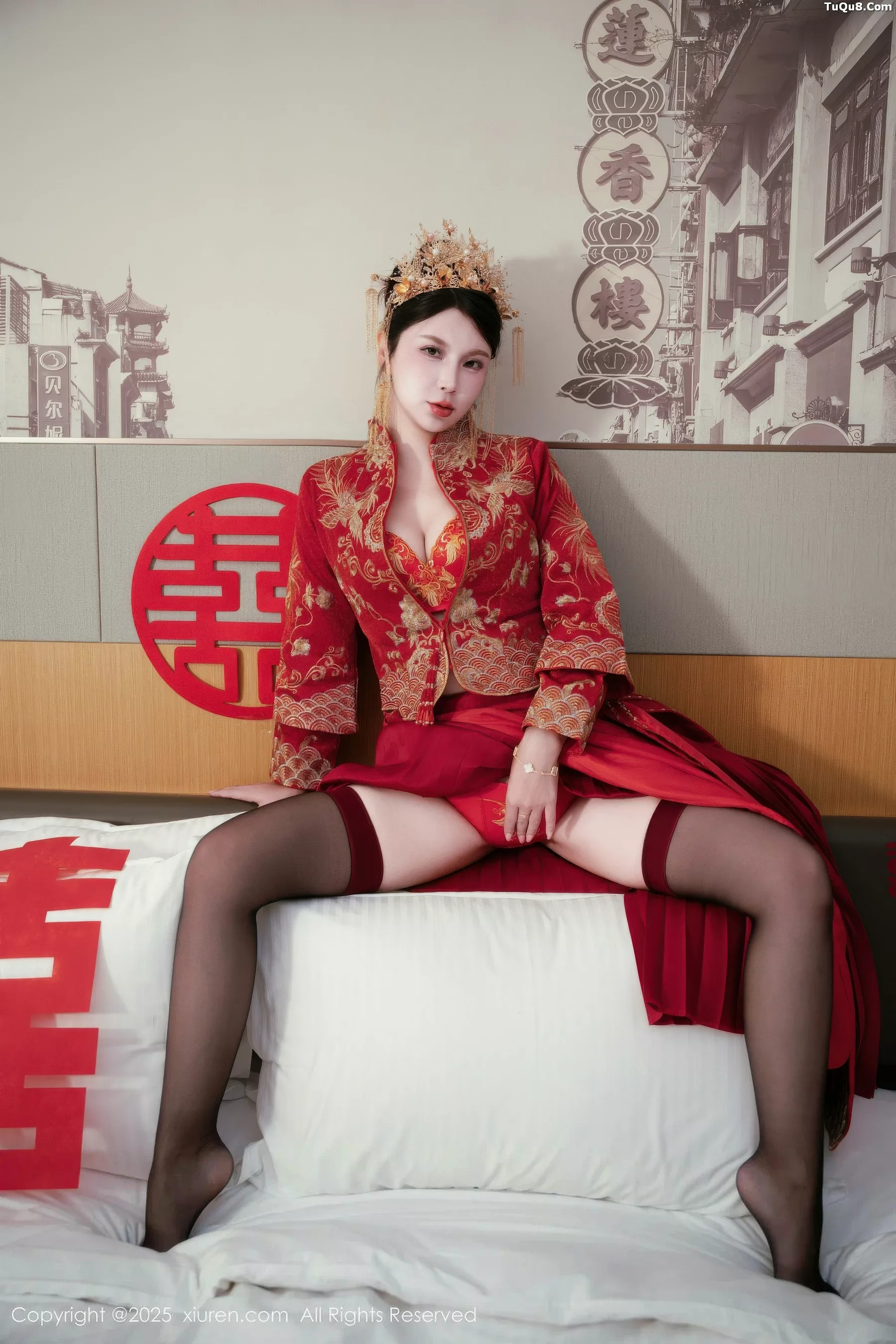 秀人集.com_[XiuRen秀人网]No.10865_模特小蛮妖Yummy性感红色新娘服配超薄黑丝秀完美身材诱惑写真66P