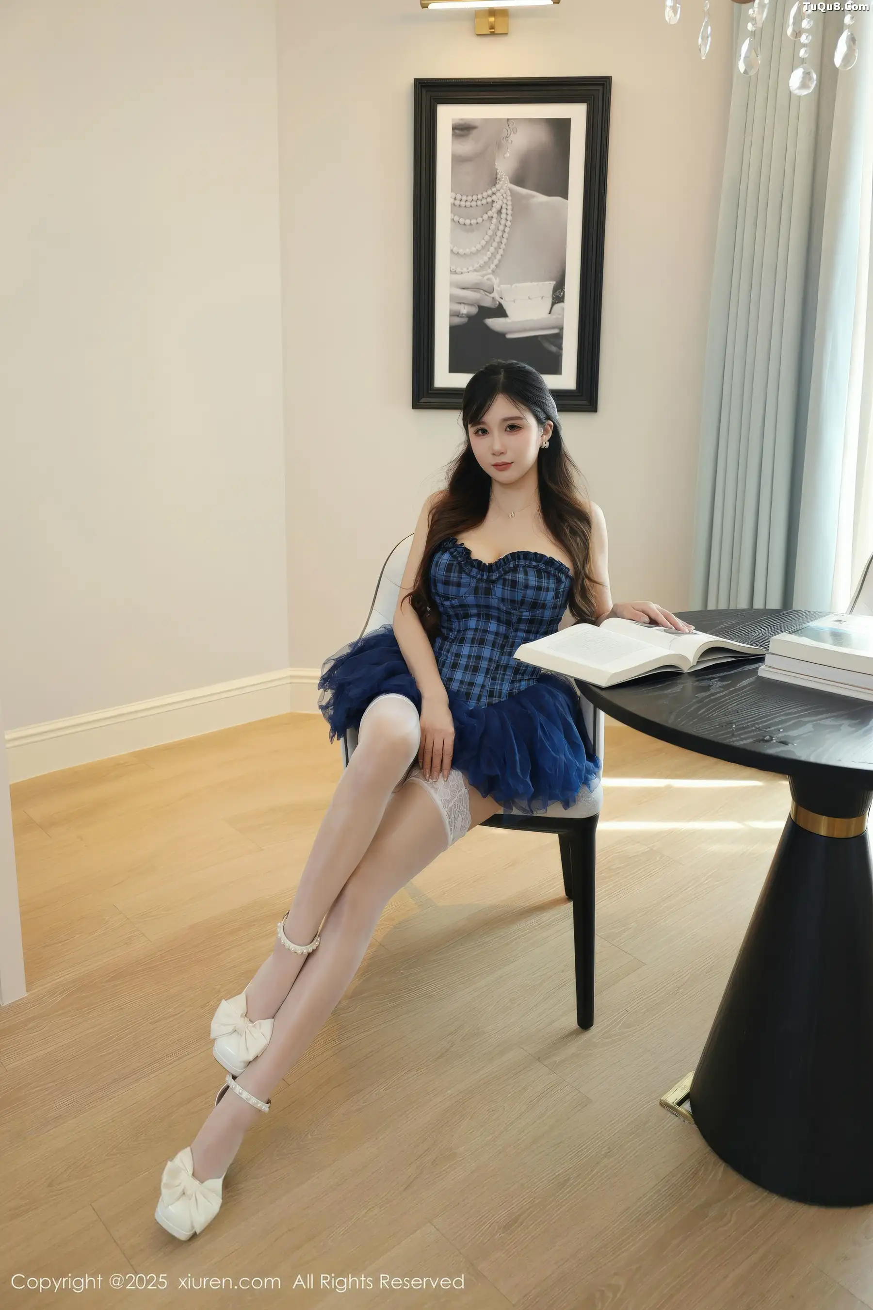 秀人集.com_[XiuRen秀人网]No.10990_模特小肉肉咪性感蓝色蓬蓬裙配白色丝袜秀凹凸身材完美诱惑写真68P