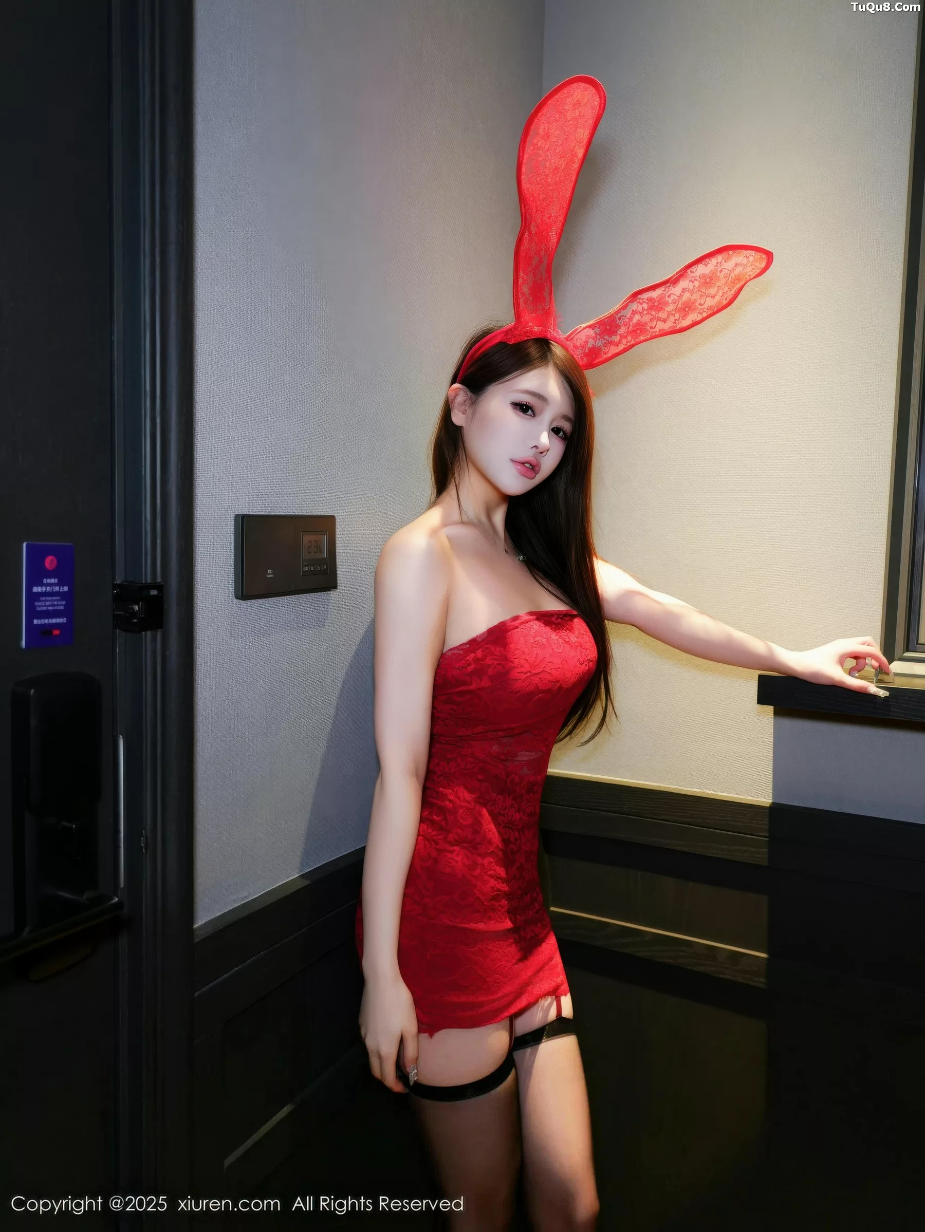 秀人集.com_[XiuRen秀人网]No.10907_模特甜妮性感红色缕空短裙配超薄黑丝秀丰腴曼妙身材诱惑写真73P