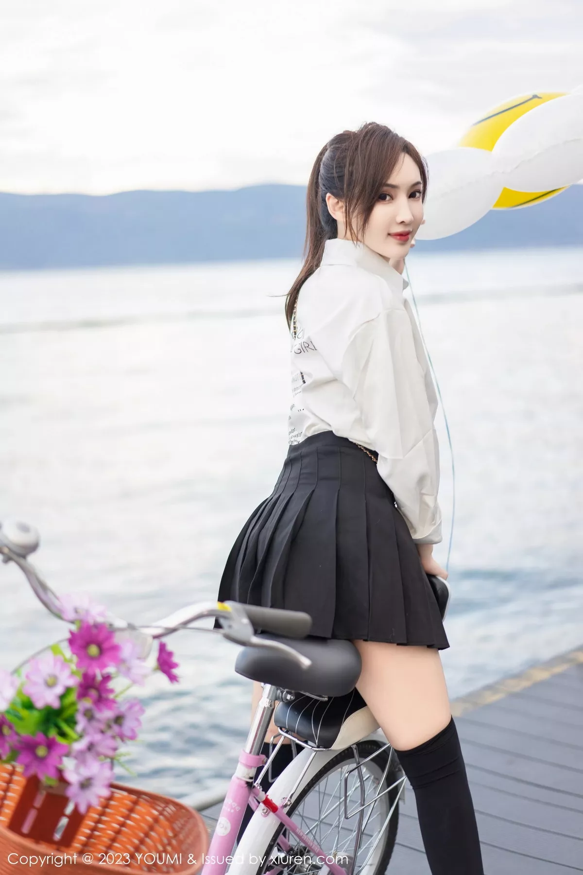 周妍希写真